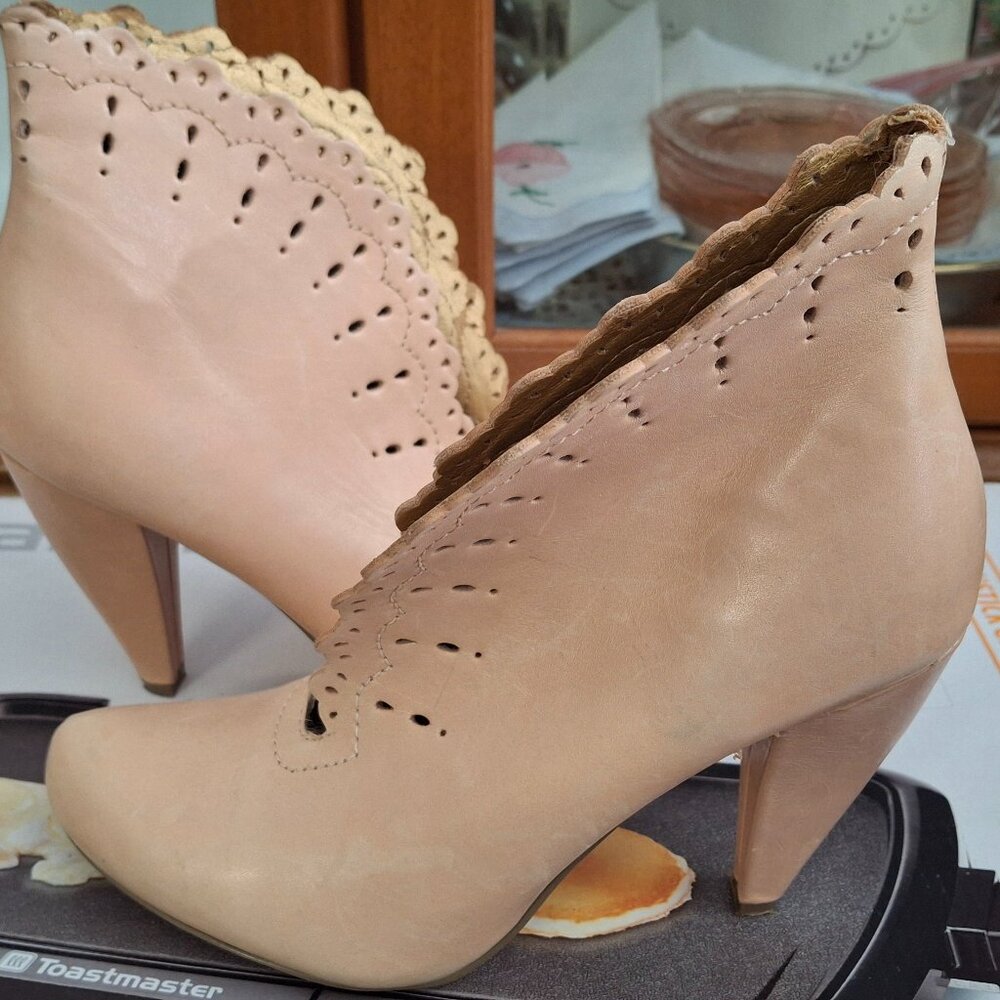 Seychelles leather booties